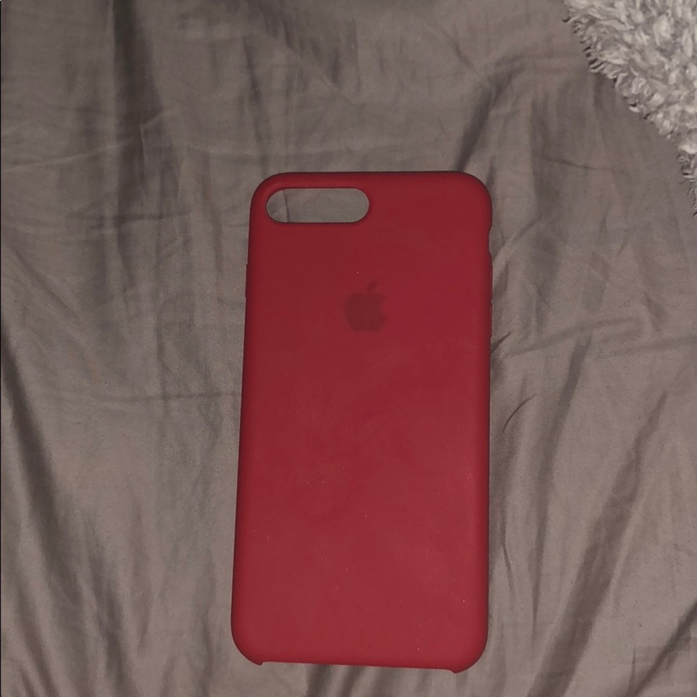 BRAND NEW: iphone 7 plus case (red)